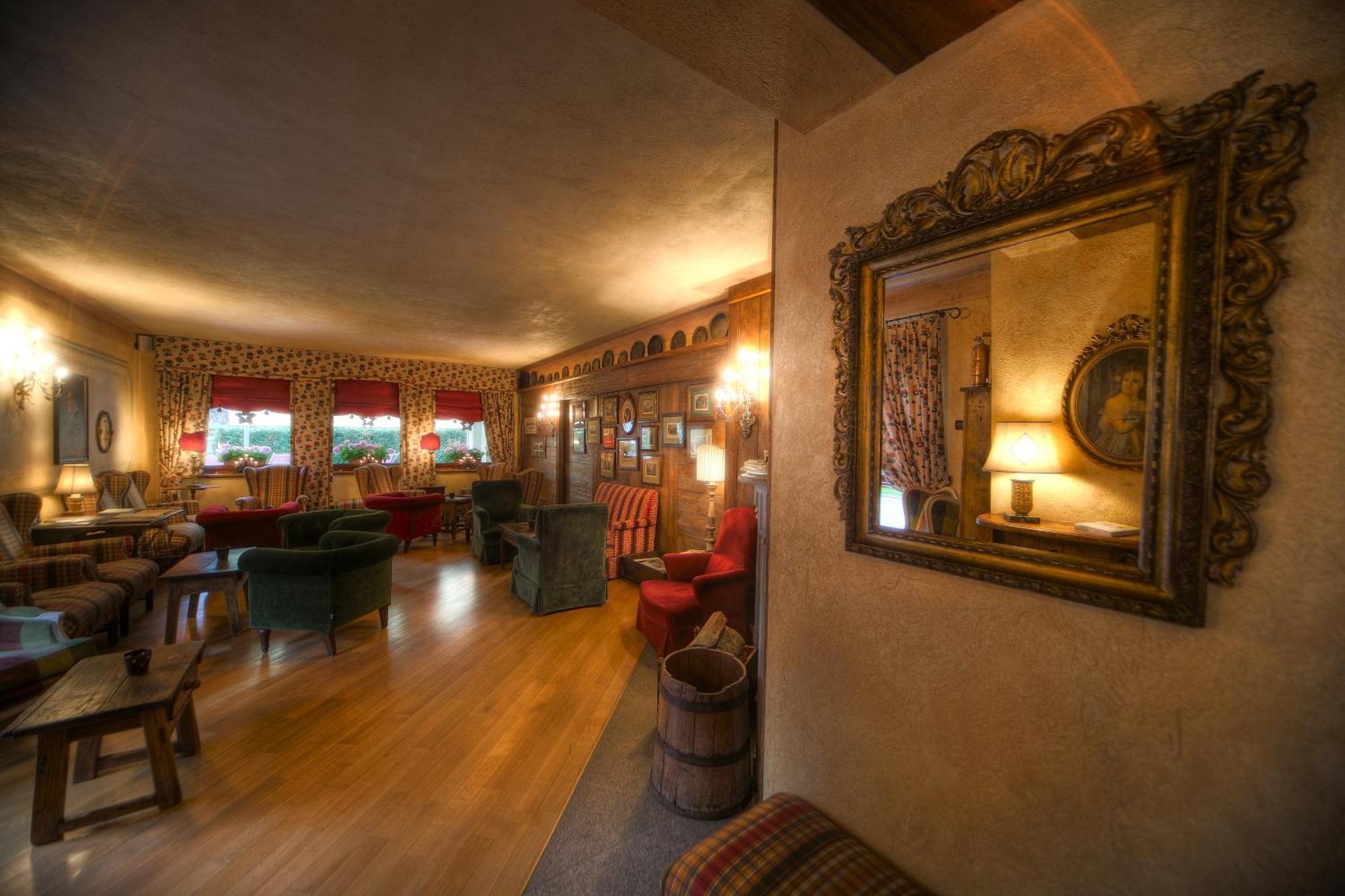 Villa Novecento Romantic Hotel - Estella Hotel Collection & Experience Courmayeur Eksteriør bilde