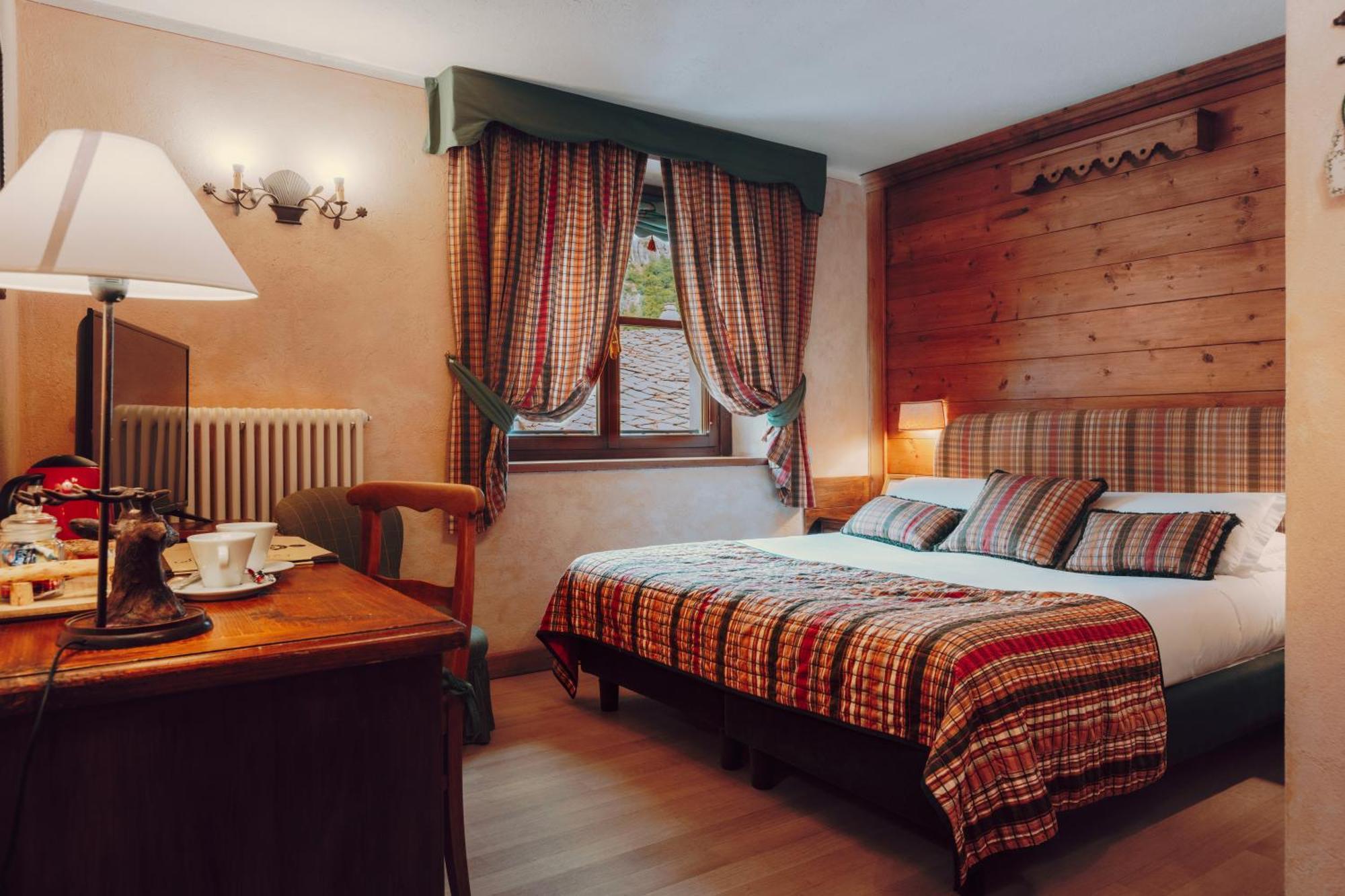 Villa Novecento Romantic Hotel - Estella Hotel Collection & Experience Courmayeur Eksteriør bilde